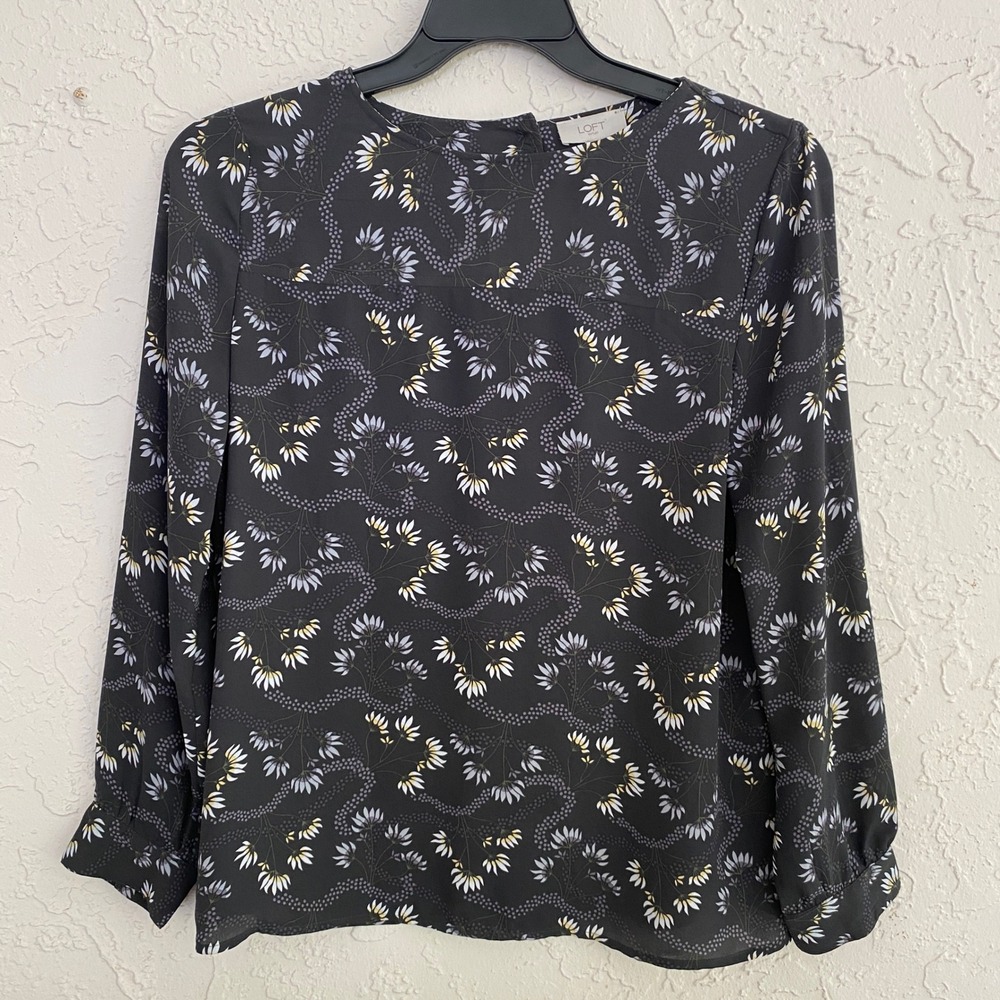 LOFT Outlet Blouse Women Medium Black Floral Long Sleeve Keyhole Back Crepe Top